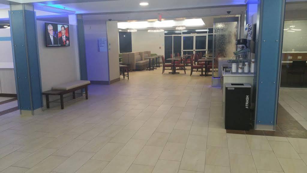 Holiday Inn Express Daytona Beach - Speedway, An Ihg Hotel Dış mekan fotoğraf